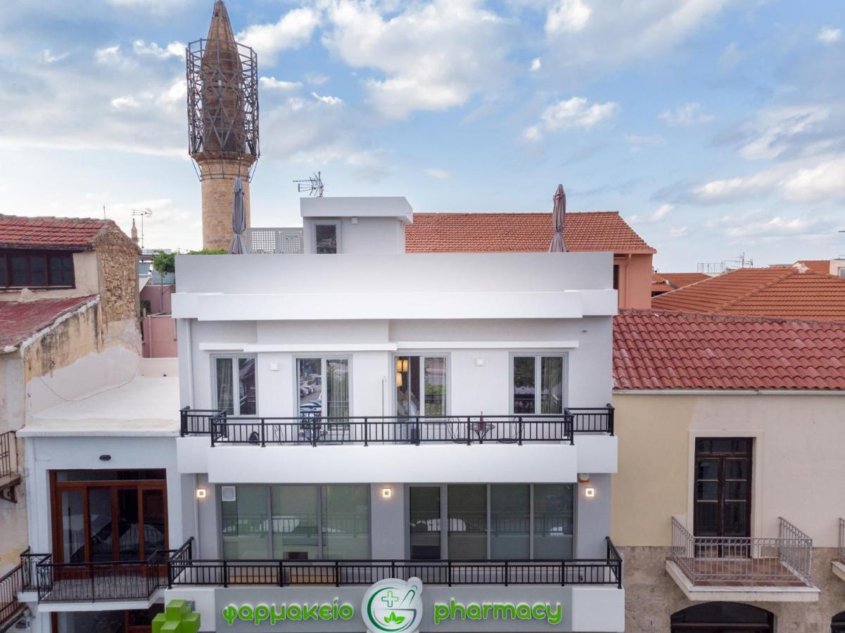 White & Gray Apartment ريثيمنو المظهر الخارجي الصورة